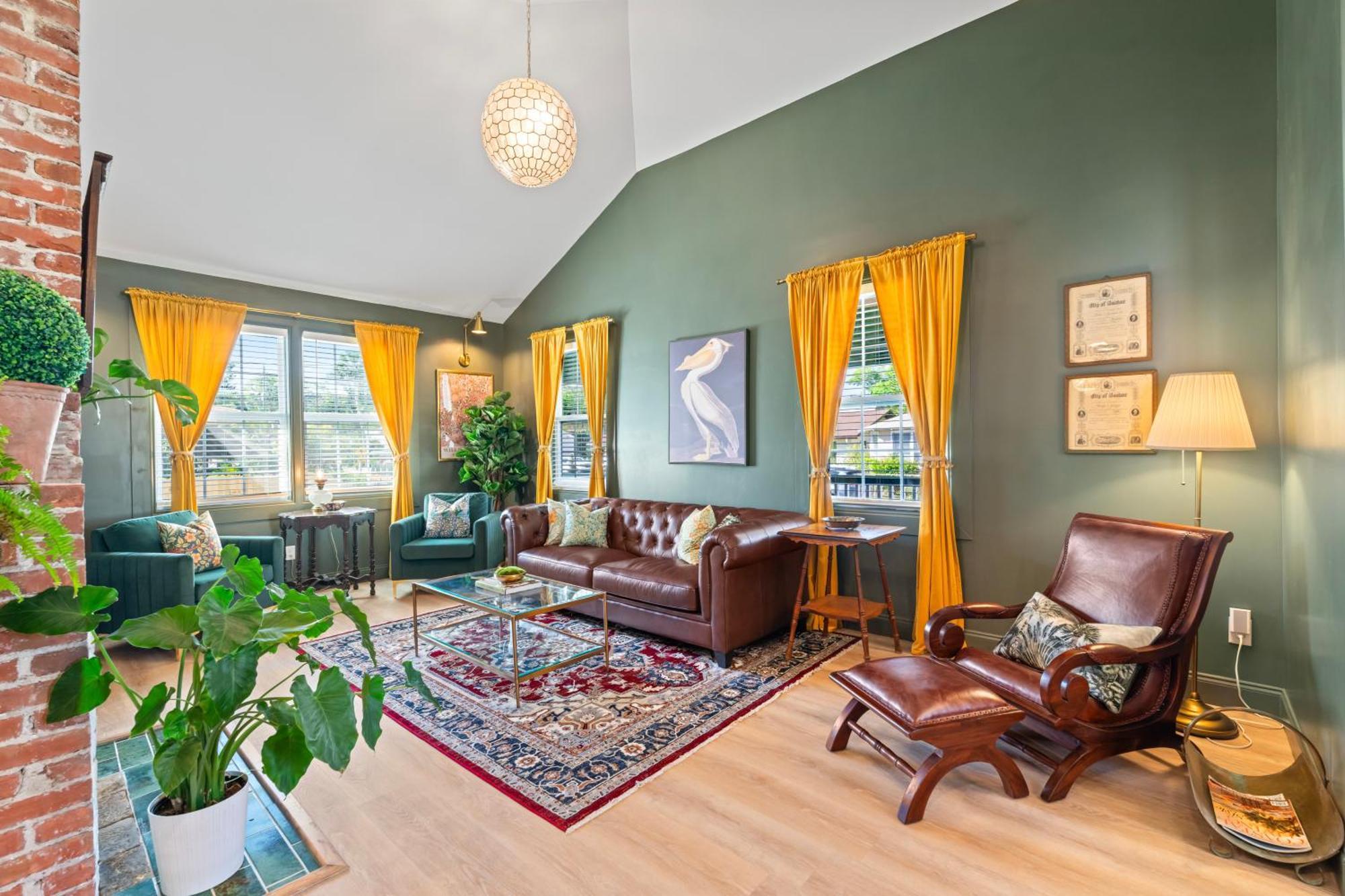 La Reverie - Historical Chic, Downtown Boutique St. Augustine Luaran gambar
